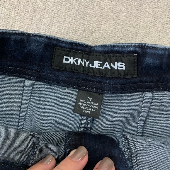 DKNY Jeans Denim Skirt sz 2 - Picture 2 of 3